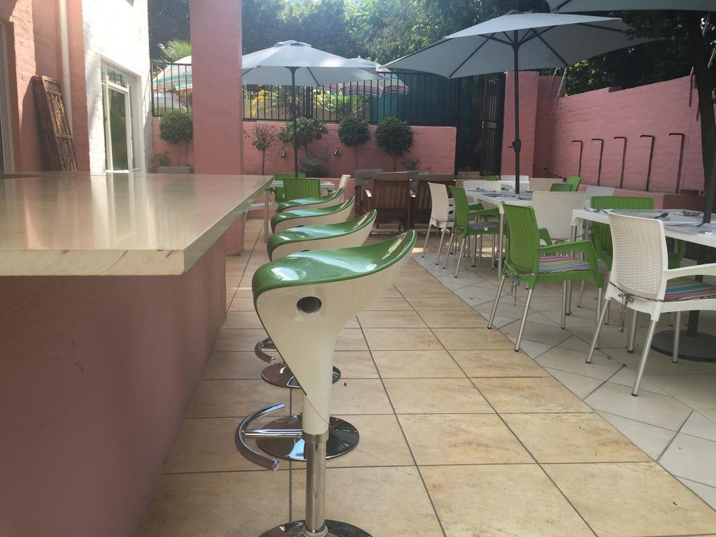 Glenalmond Hotel Sandton Buitenkant foto