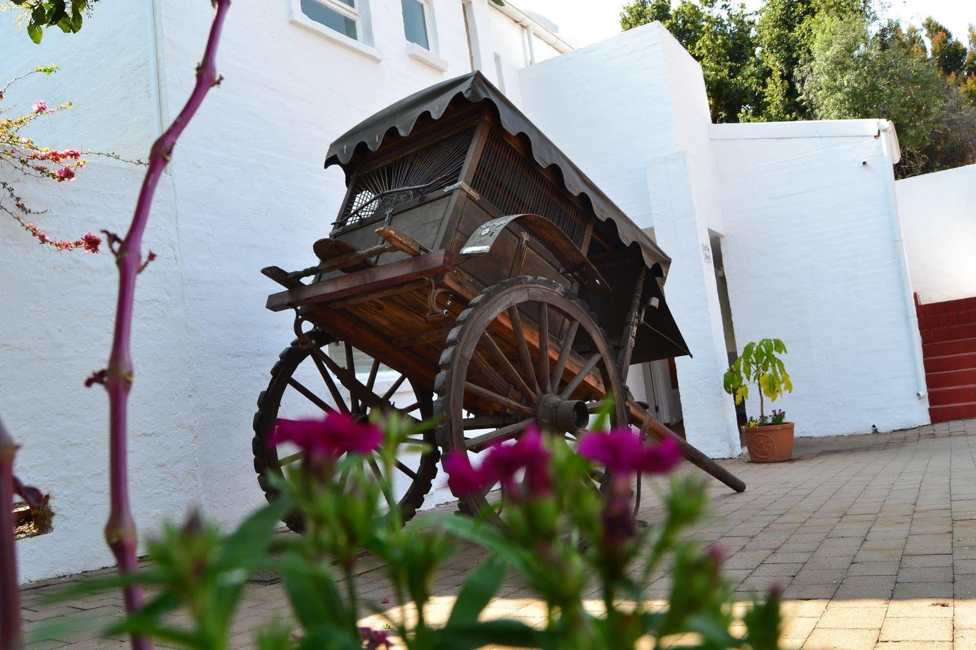 Glenalmond Hotel Sandton Buitenkant foto